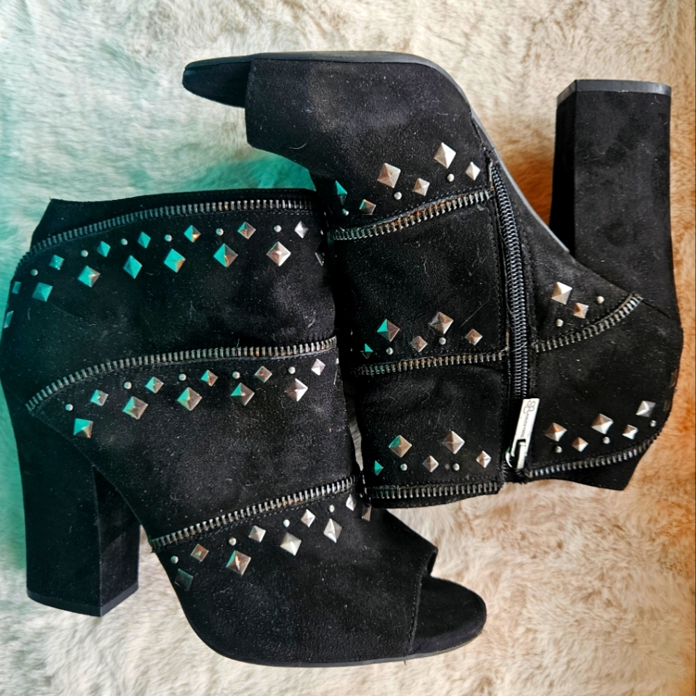 Jessica Simpson Cute Studded Peep Toe Booties 7.5